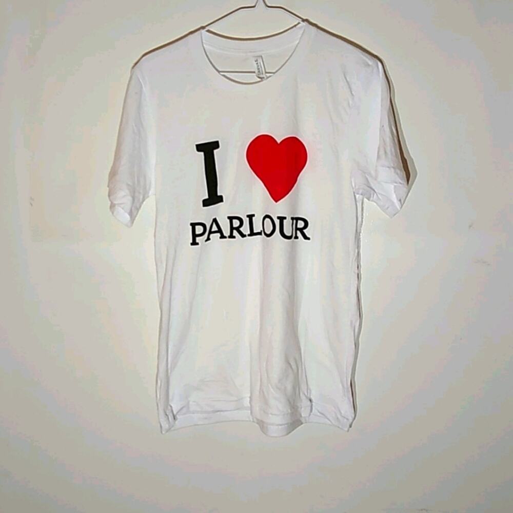 Bella Canvas I love parlour t-shirt Size Small